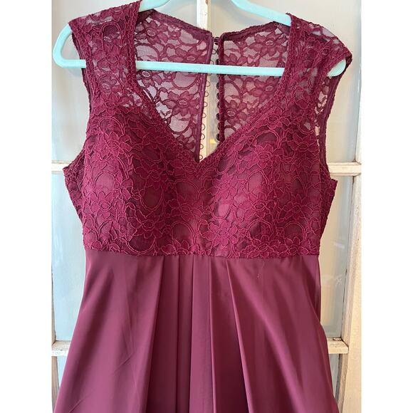 Mori Lee Madeline Gardner ,beaded halter evening gown, size 20 burgundy lace - Picture 2 of 6